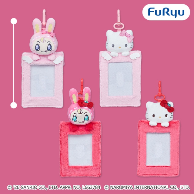 Mezzo Piano×Hello Kitty マスコット付きパスケース