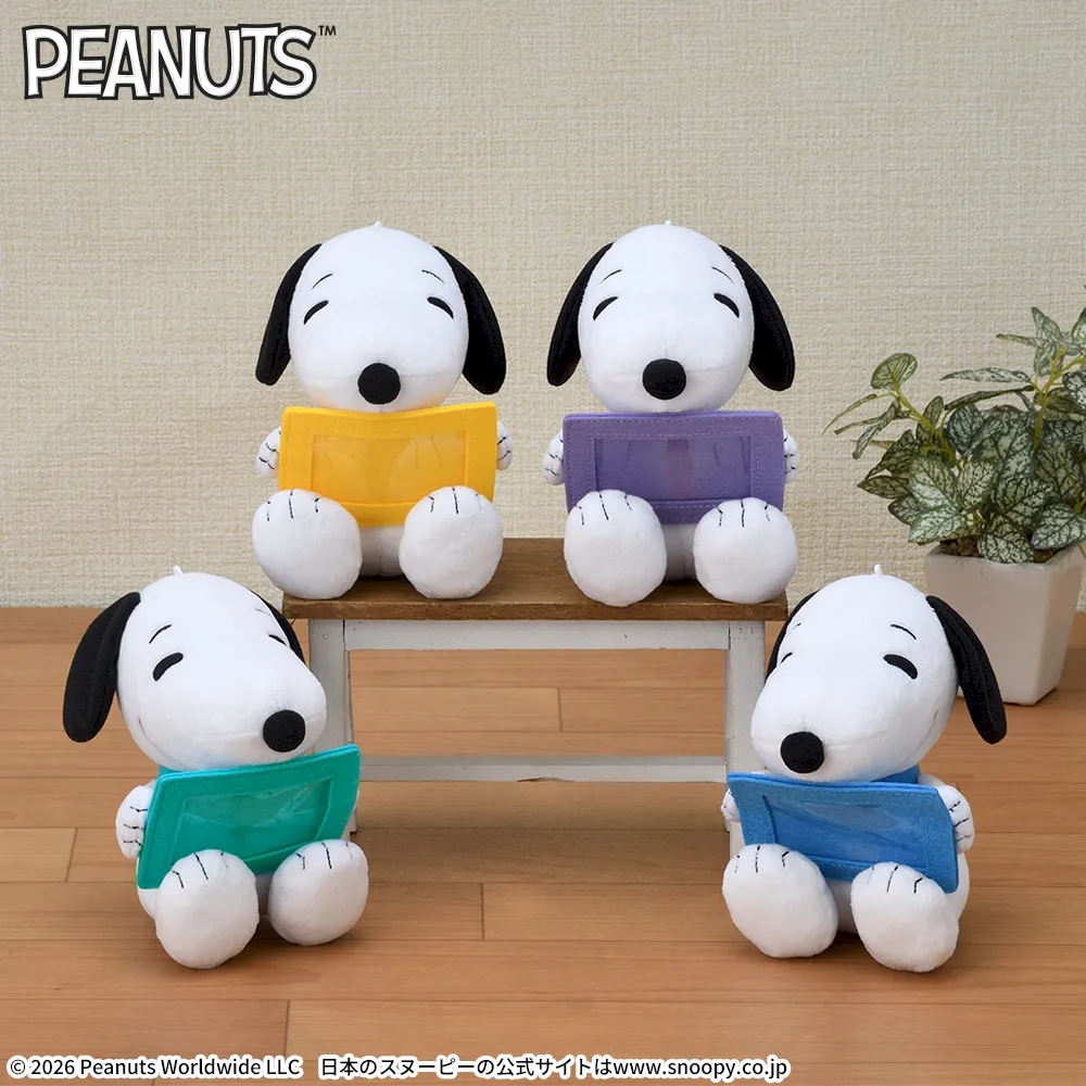 SNOOPY™ フレーム付ぬいぐるみ